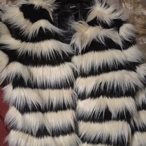 Alfani Striped Black and Cream Teddy Jacket